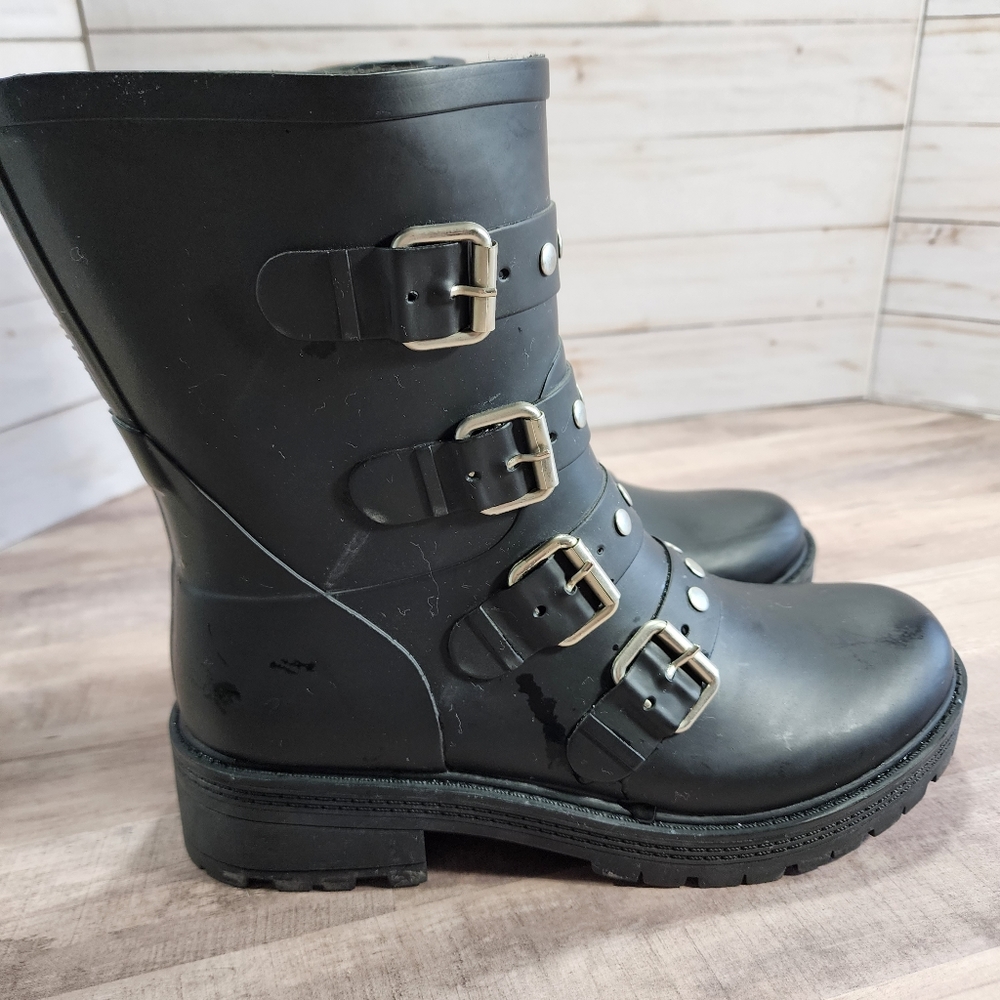 Steve Madden Goth/Biker Wms Rubber Boots, 8, NWOT, PRICED TO SELL
